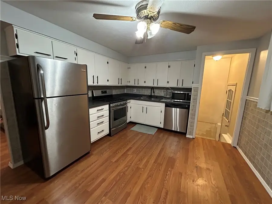 827 Abbe S Road, Elyria, OH 44035 - Image #3