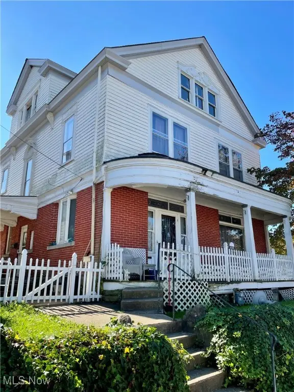 503 Riverside Drive Street, Sistersville, WV 26175