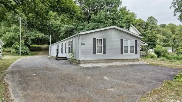 6269 Columbia Nw Road, Dover, OH 44622