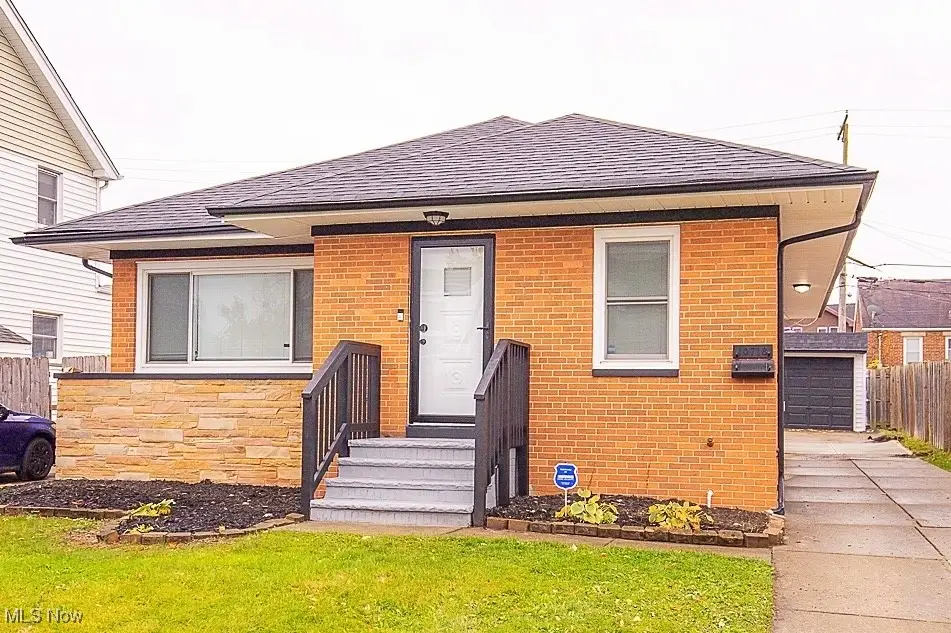 10718 Vernon Avenue, Garfield Heights, OH 44125 - Image #1