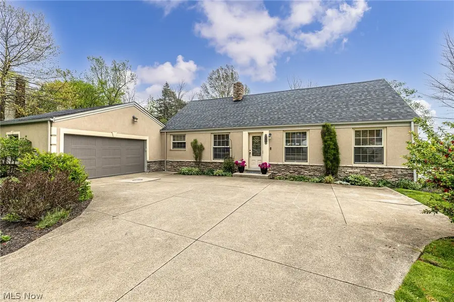 3755 Concord Drive, Beachwood, OH 44122 - #2