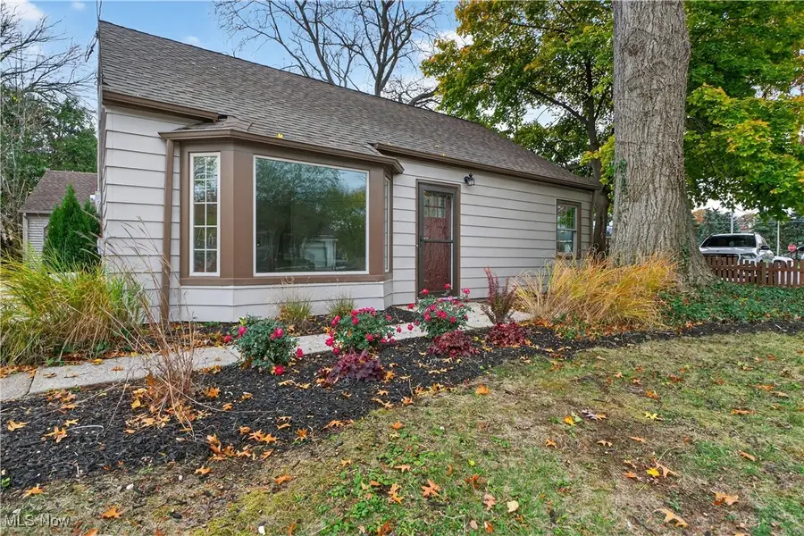 27419 Donald Drive, Bay Village, OH 44140 - Image #3