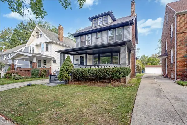 3243 Yorkshire, Cleveland Heights, OH 44118