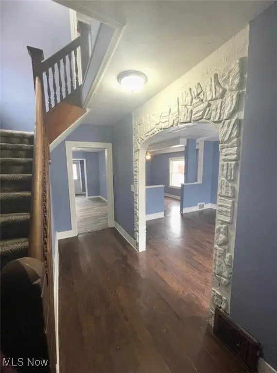 3513 Dawning Avenue, Cleveland, OH 44109 - #2