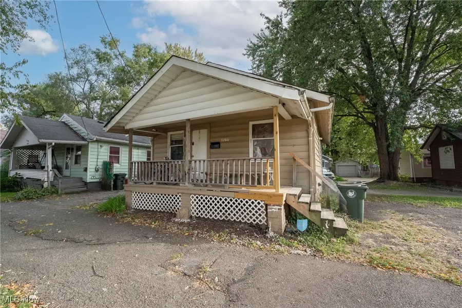 1206 Rucker Ne Place, Canton, OH 44705 - Image #2