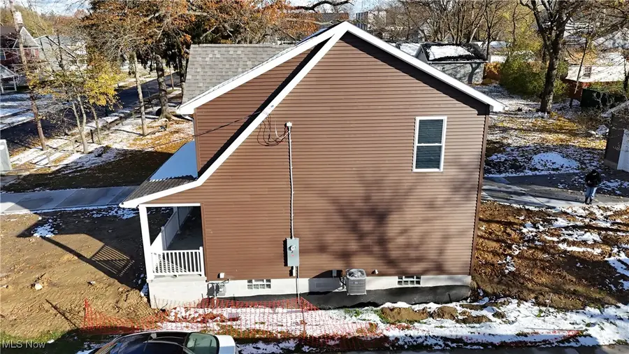 753 Mineral Springs Avenue, Youngstown, OH 44511 - Image #2