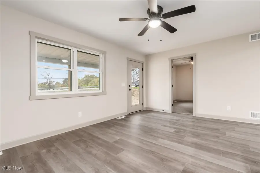 7115 East Pike, Zanesville, OH 43701 - Image #2