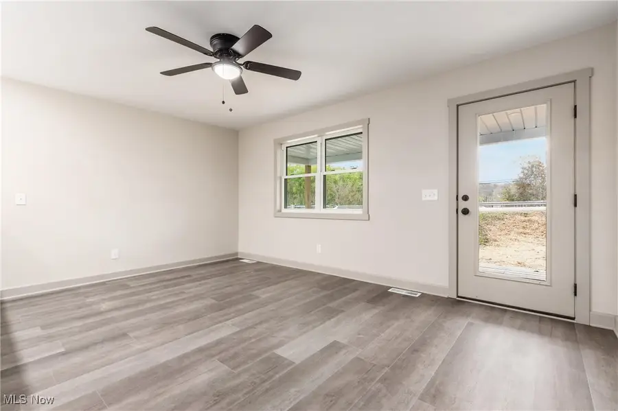 7115 East Pike, Zanesville, OH 43701 - Image #3