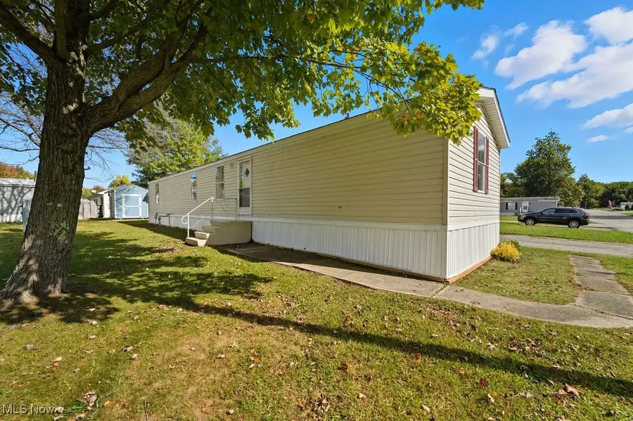 3583 Austin Drive #94, Geneva, OH 44041 - Image #2