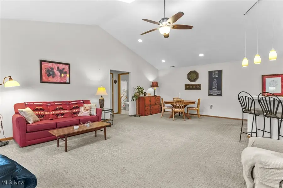 8675 Dublin Ridge Nw Circle, Massillon, OH 44646 - Image #3