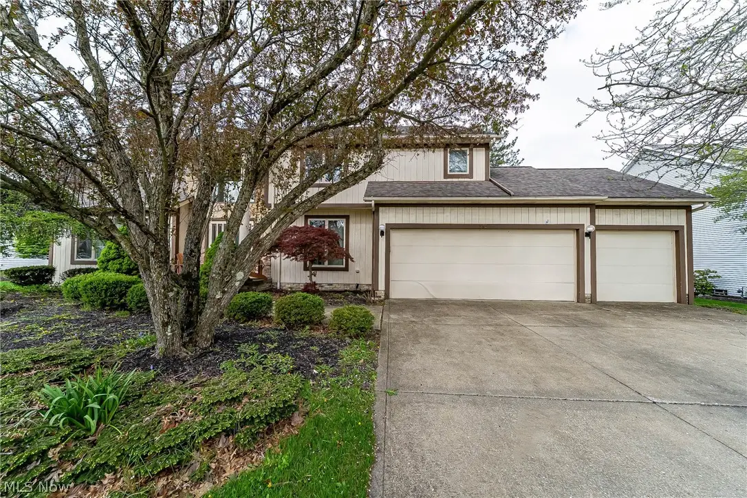 368 Leverett Lane, Highland Heights, OH 44143 - #1