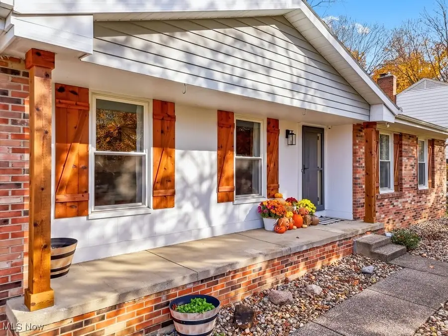 2753 Foxwood Drive, Akron, OH 44333 - Image #2