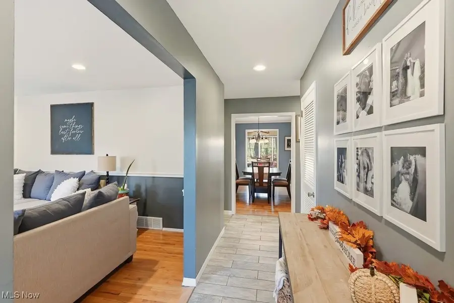 2753 Foxwood Drive, Akron, OH 44333 - Image #3