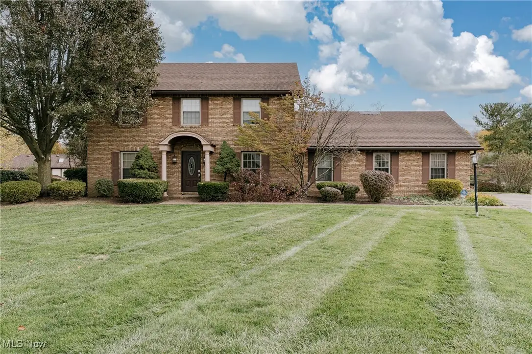 7942 Loriwood Nw Circle, Massillon, OH 44646 - Image #1