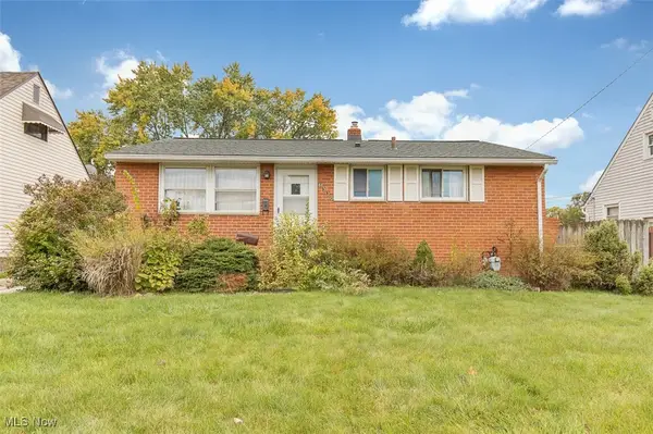 6330 Sandfield Drive, Brook Park, OH 44142