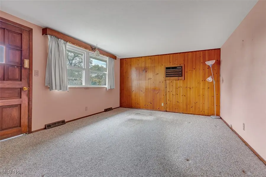 6330 Sandfield Drive, Brook Park, OH 44142 - Image #2