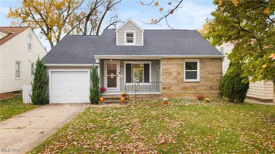 7444 Briarcliff Parkway, Middleburg Heights, OH 44130 - Image #2