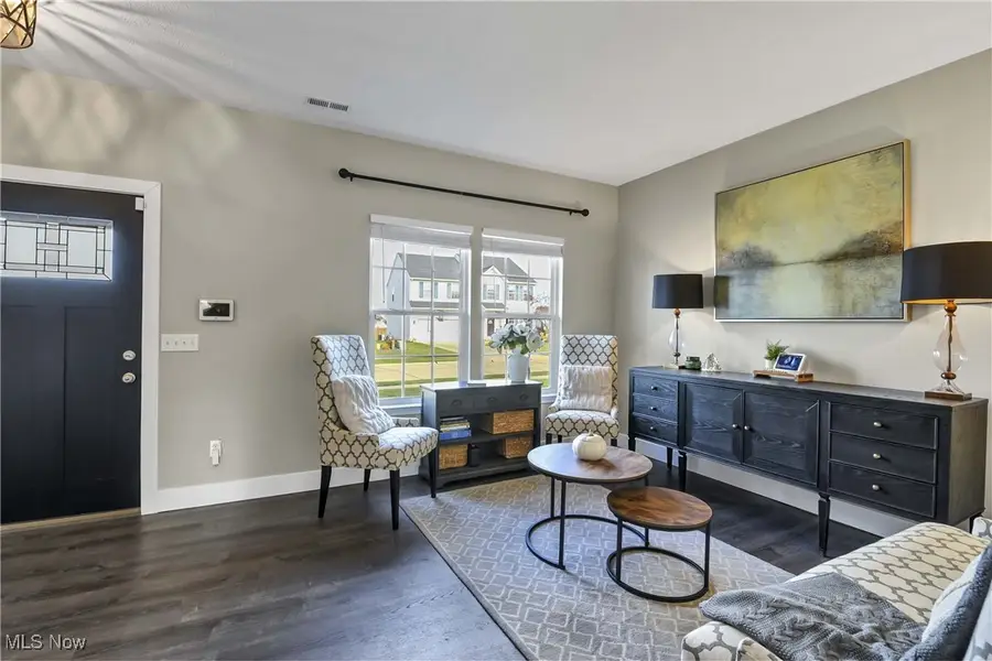 32017 Cottonwood Crest, North Ridgeville, OH 44039 - Image #2