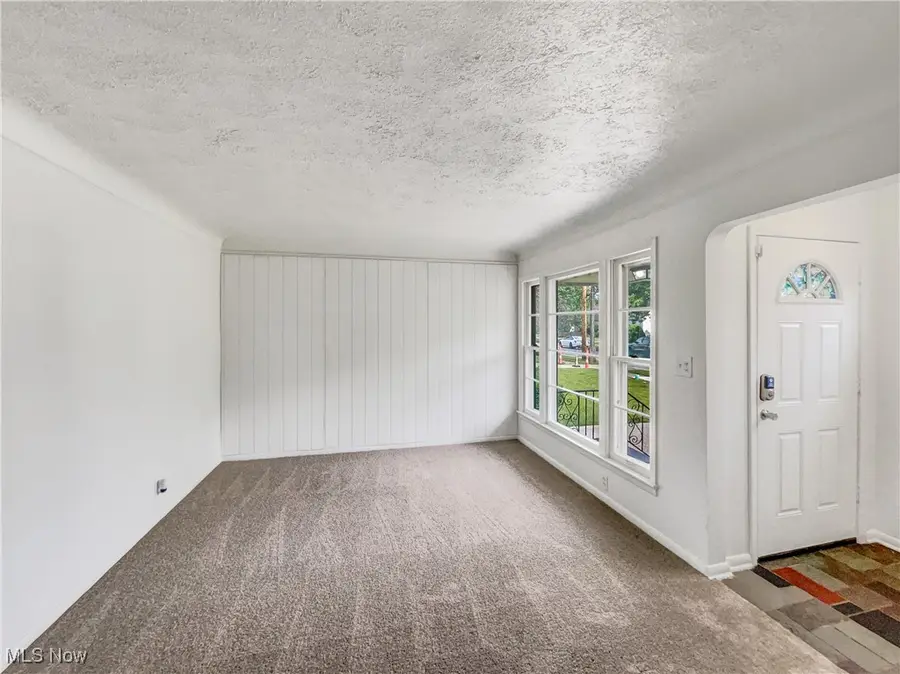 24451 Devoe Avenue, Euclid, OH 44123 - Image #3