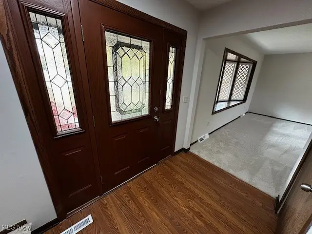 26788 Skyline Drive, Olmsted Township, OH 44138 - Image #2