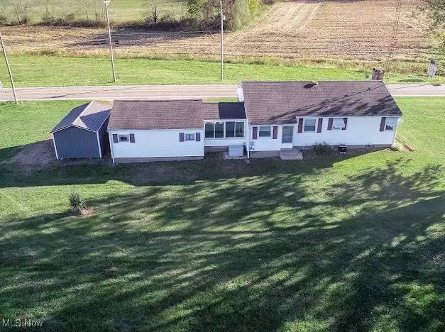 25819 New Guilford Road, Martinsburg, OH 43037 - Image #2