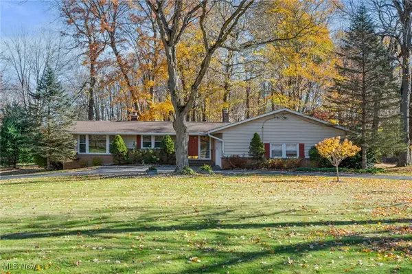 34840 Sherwood Drive, Solon, OH 44139