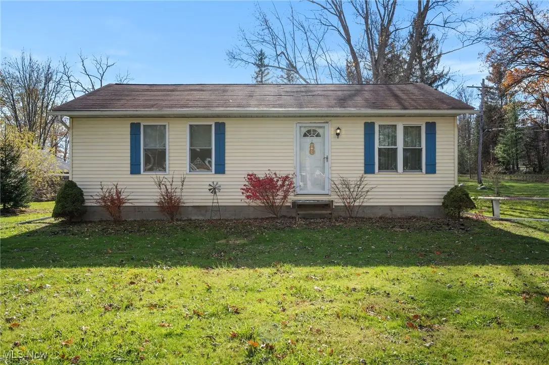 16195 Snow Road, Burton, OH 44021 - Image #1