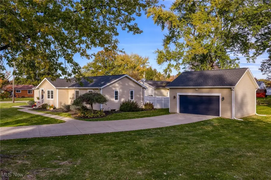 3944 Columbia Nw Avenue, Massillon, OH 44646 - Image #3