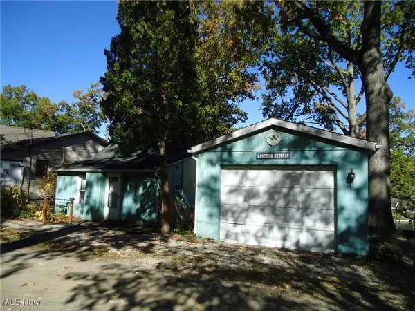 3803 Bay Path Drive, Akron, OH 44319