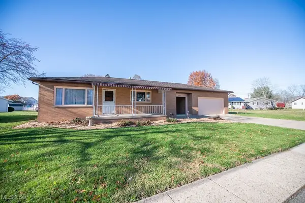 642 Jordan Nw Drive, New Philadelphia, OH 44663