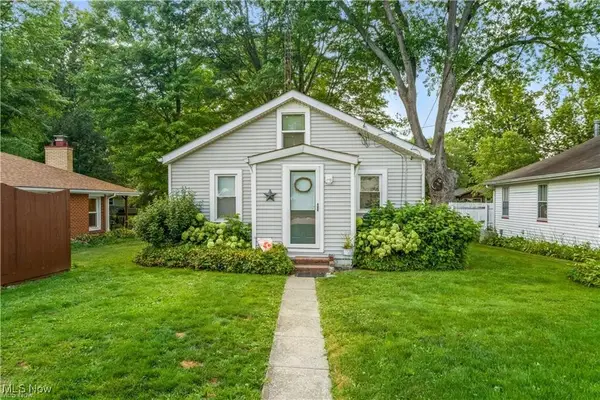 35 Bayview, Beloit, OH 44609