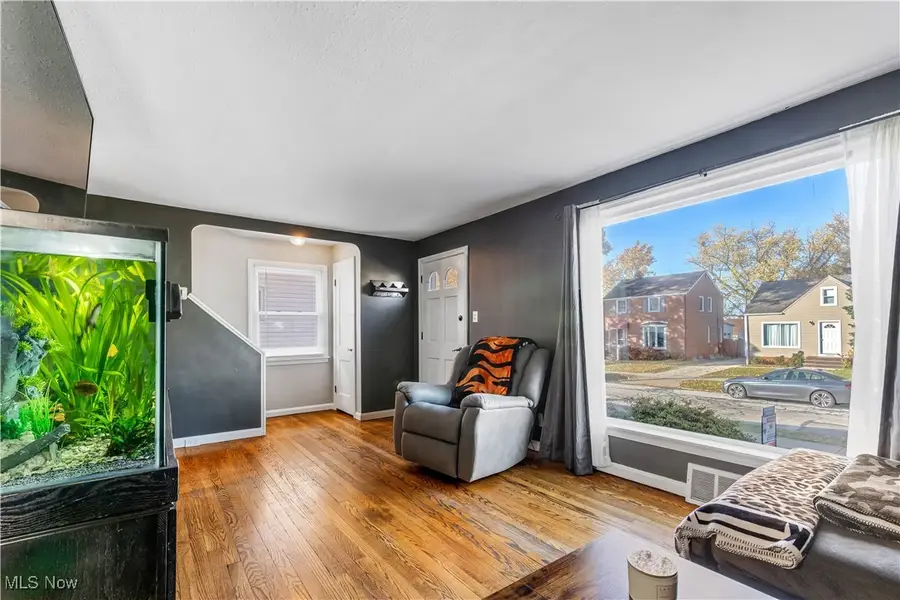 4911 Tuxedo Avenue, Parma, OH 44134 - Image #3