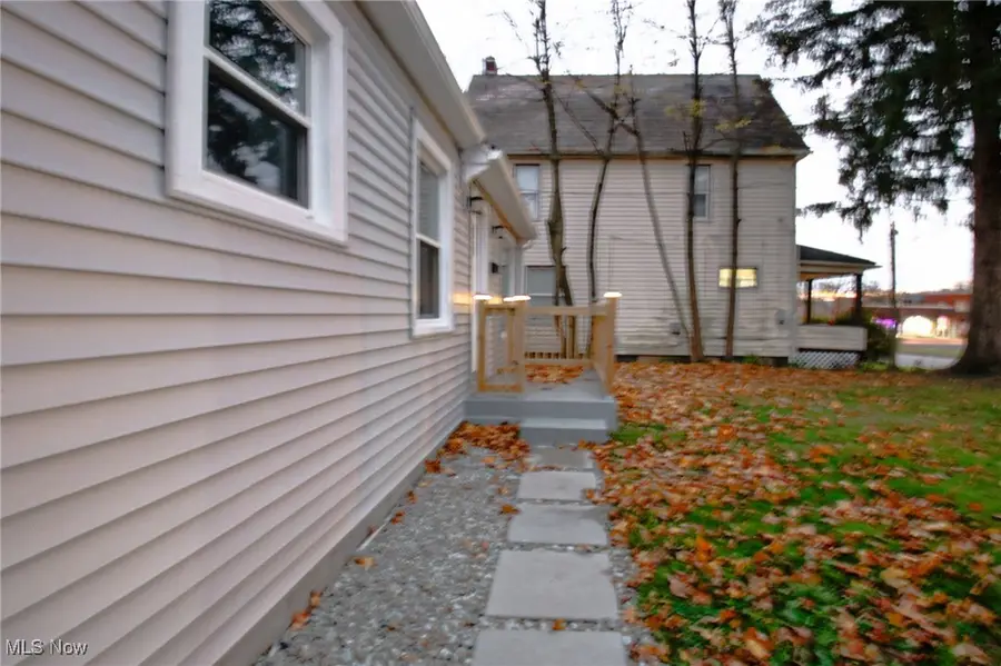 17 N Richview Avenue, Youngstown, OH 44509 - Image #3