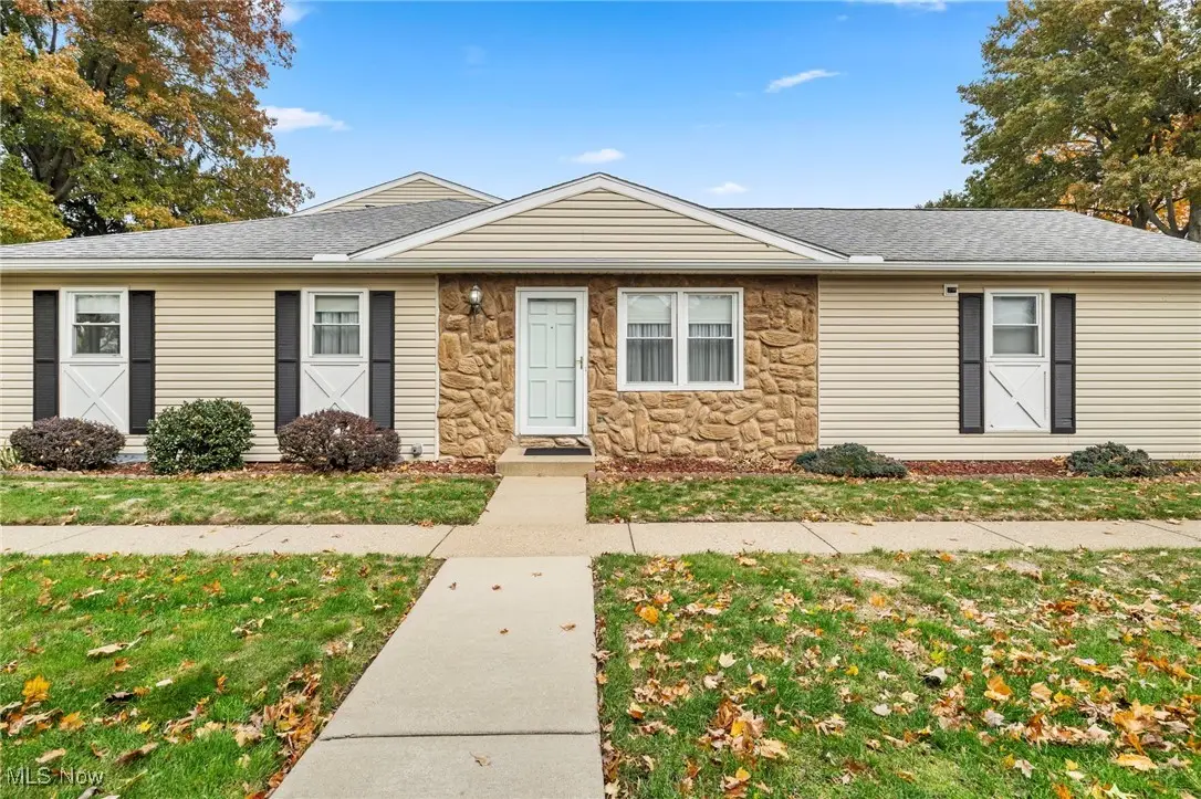 3980 Townhouse Lane, Uniontown, OH 44685 - Image #1