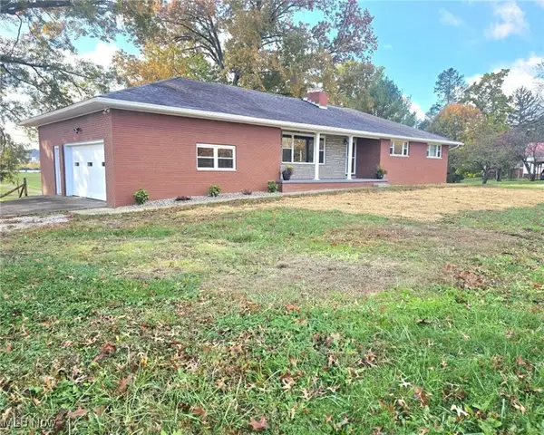 56 Carson Lane, Little Hocking, OH 45742