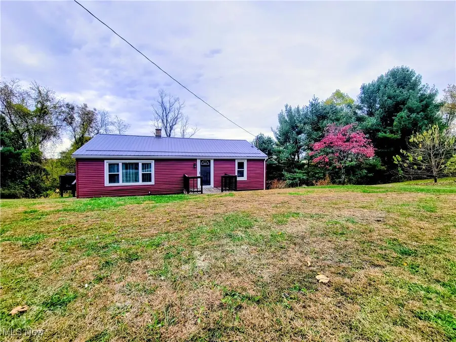 59701 Crozier Ridge Road, Jacobsburg, OH 43933 - Image #2