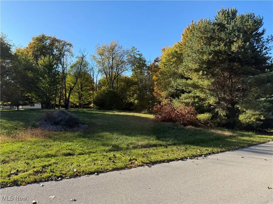 Hillcrest Court, Conneaut, OH 44030 - Image #2