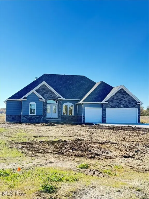 7662 Springfield Drive, Valley City, OH 44280 - Image #1