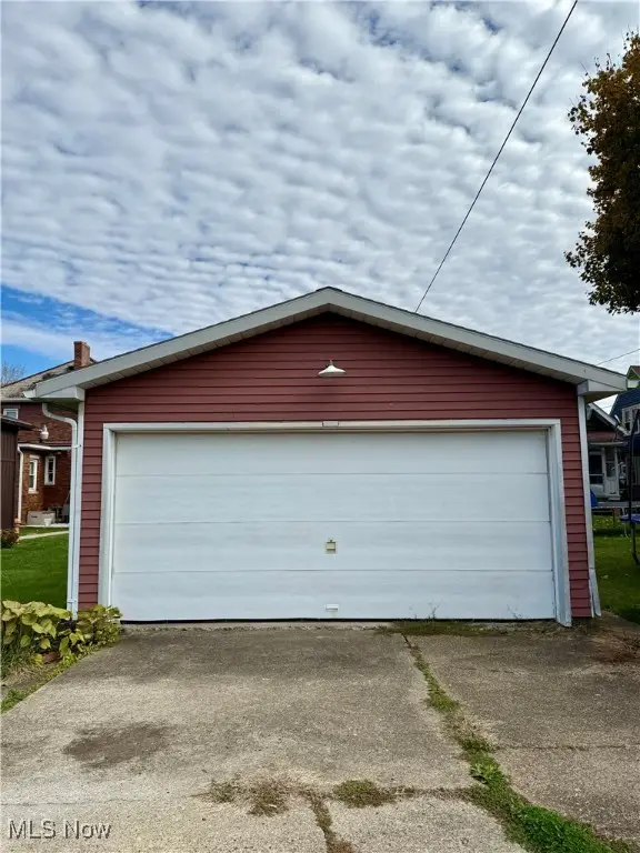 724 N Dawson Street, Uhrichsville, OH 44683 - Image #3