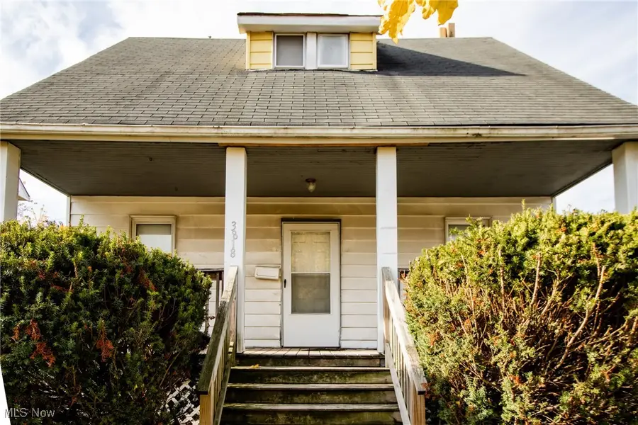 3818 Highland Road, Cleveland, OH 44111 - Image #2