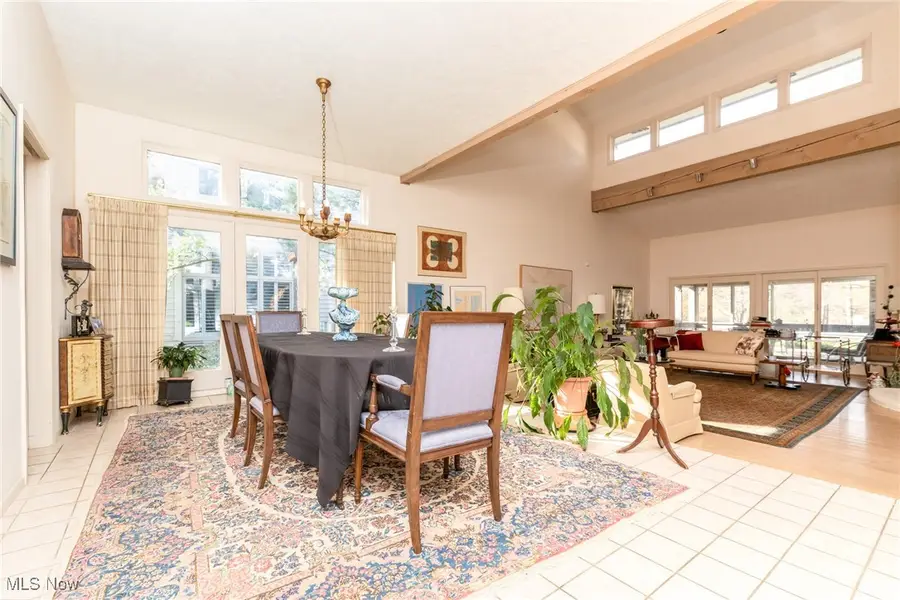 5 Hampshire Court, Beachwood, OH 44122 - Image #3