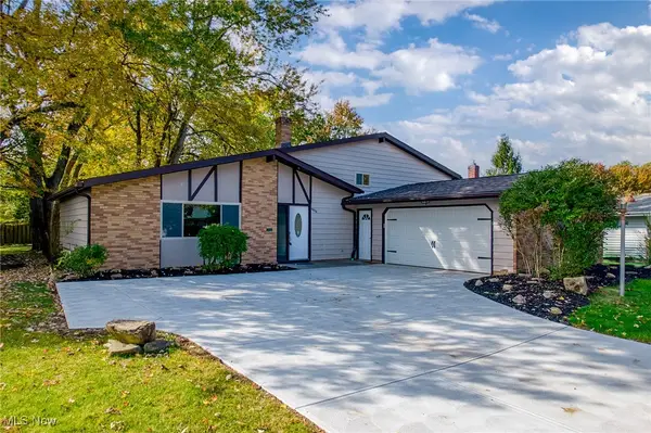 6876 Anthony Lane, Parma Heights, OH 44130