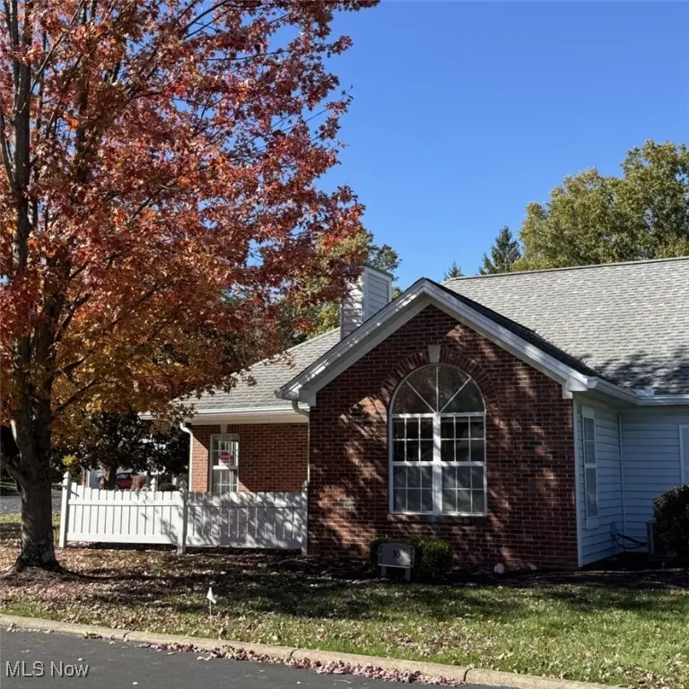 30 Newton Square Drive #1, Canfield, OH 44406 - Image #2