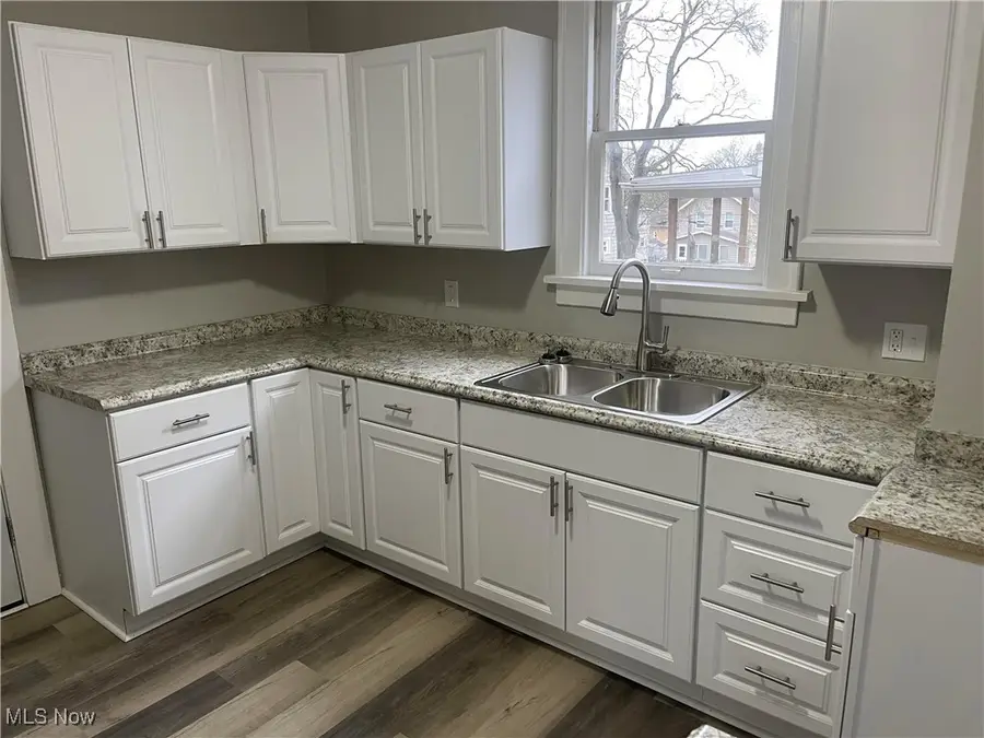 1438 Newton Street, Akron, OH 44305 - Image #2