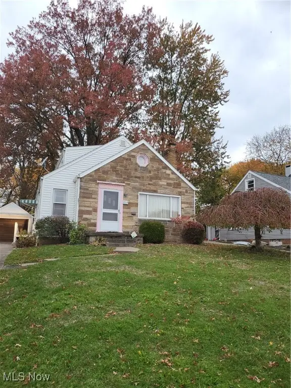 2219 Rowland Ne Avenue, Canton, OH 44714