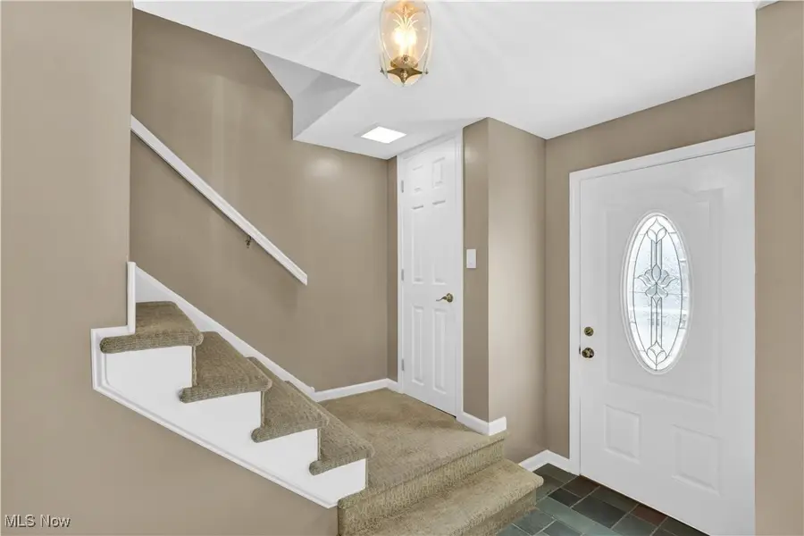 7500 Romilly Oval, Parma, OH 44129 - Image #2