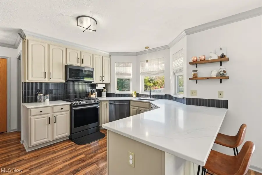 4394 Ridge View Drive, Uniontown, OH 44685 - Image #2