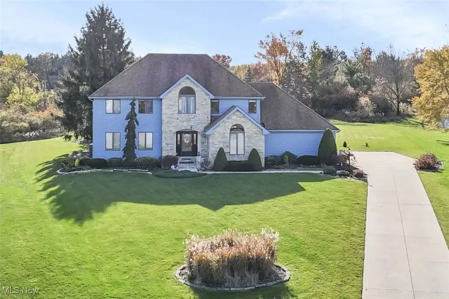 2120 Newbury Oval, Hinckley, OH 44233 - Image #2