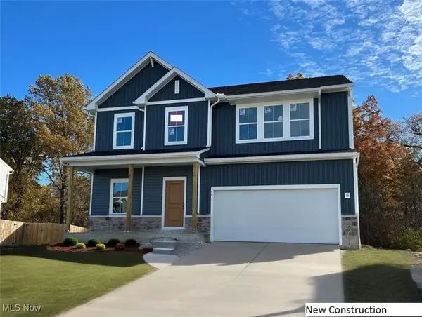 6039 Conneaut Light Drive, Vermilion, OH 44089