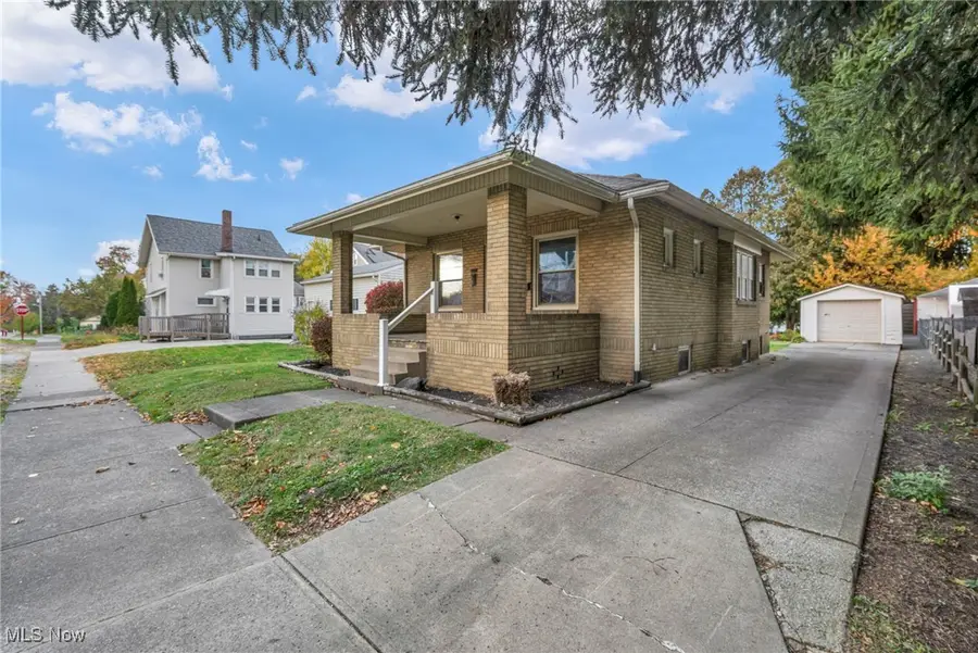 217 W Fike Avenue, Orrville, OH 44667 - Image #3